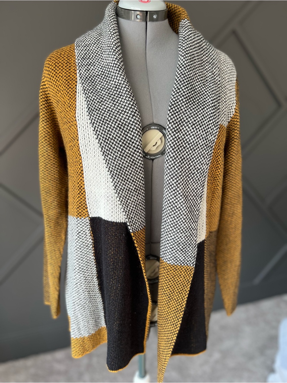 Open-Front Colorblock Cardigan Sweater - Mustard, Black & Cream